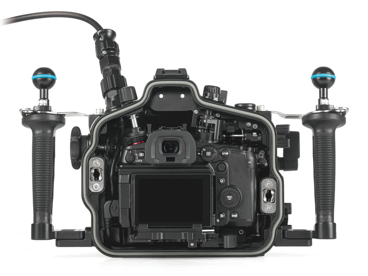 Panasonic Lumix GH6, GH7 - Nauticam NA-GH6 Housing - 17720