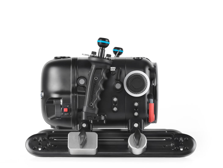Nauticam-Komodo-X-Underwater-Housing-for-Komodo-X-right-side_730x_66eaef39-716e-416d-9b5b-4e788553a06a.jpg