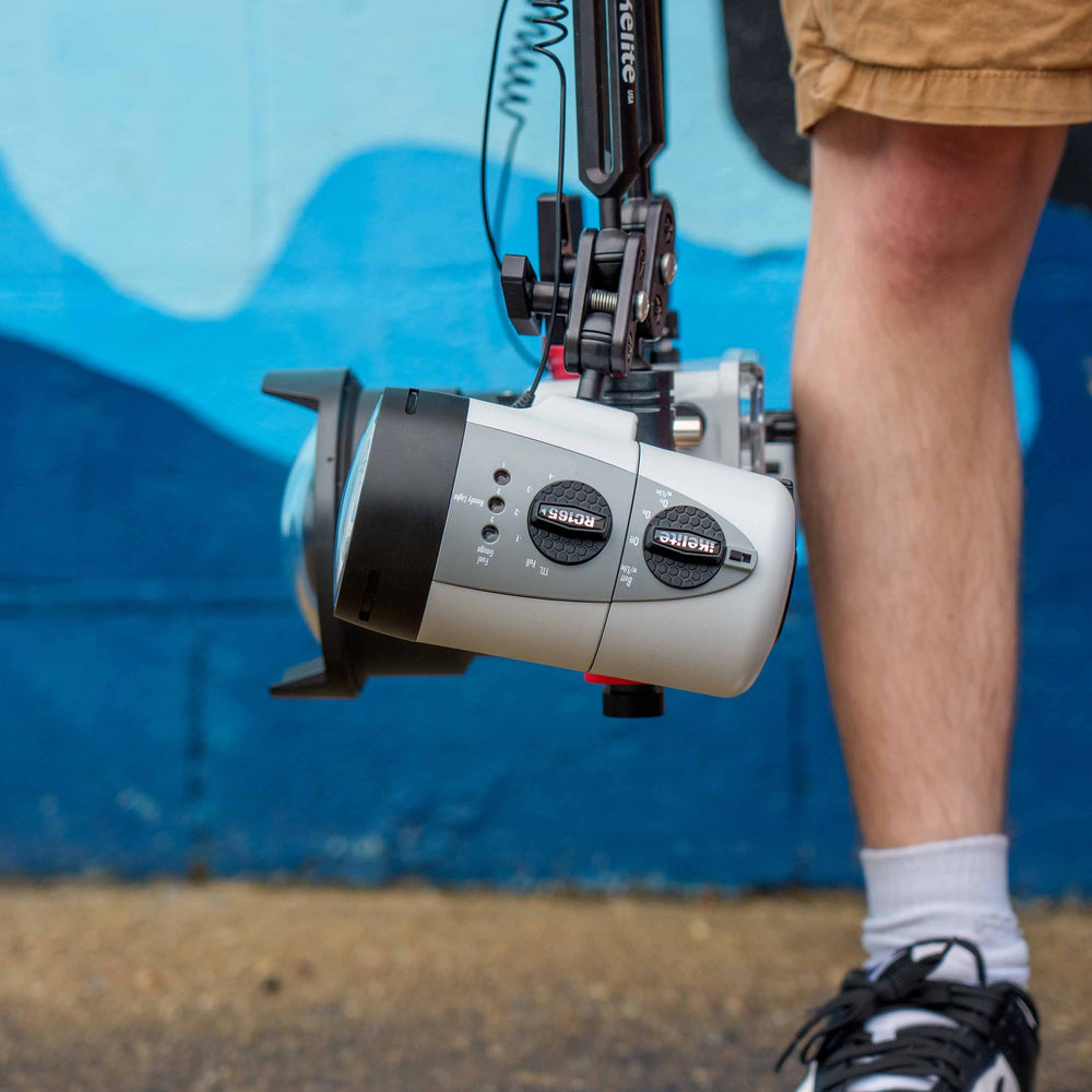 40116-ikelite-rc165-ttl-underwater-strobe-k.jpg