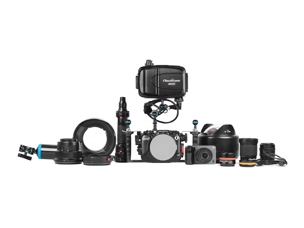 Nauticam_NA-R5II_Underwater_housing_for_the_Canon_EOS_R5II_left_side_730x_692cc895-8799-4535-9681-bf47eaa4a704.jpg
