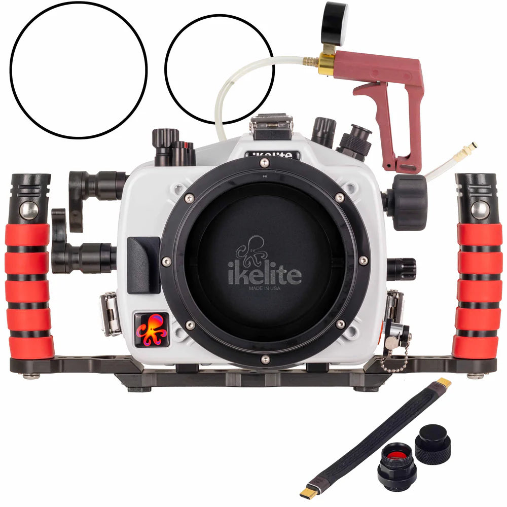 Canon EOS R5 - Ikelite 200DL Housing - 71764-DLX - Deluxe Housing Package