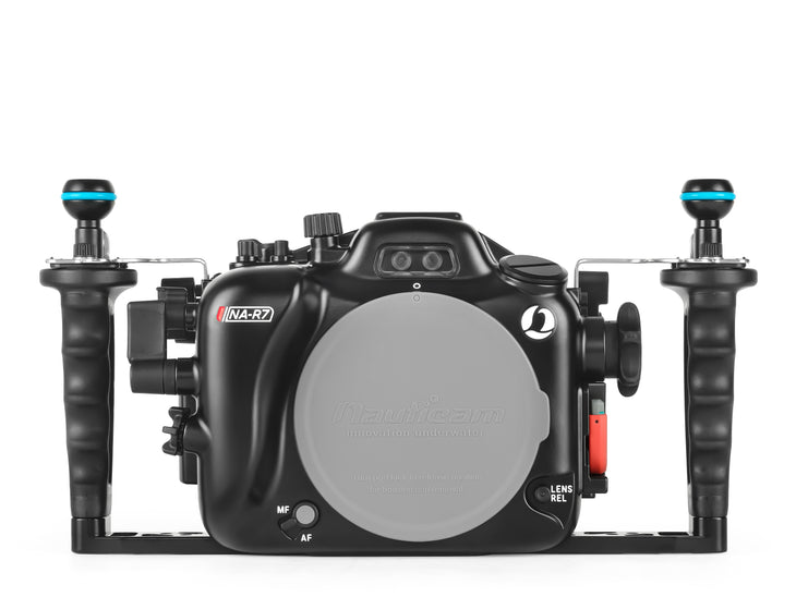 Canon EOS R7 - Nauticam NA-R7 Housing