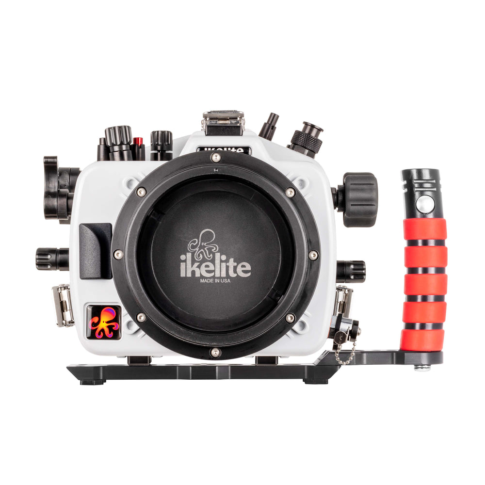 Nikon Z5 - Ikelite 200DL Housing